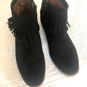 Lucky Brand Black Fringe Booties